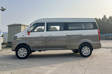 新海狮X30L&nbsp;VAN/轻客外观图片