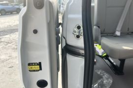 新海狮X30L&nbsp;VAN/轻客货厢图片