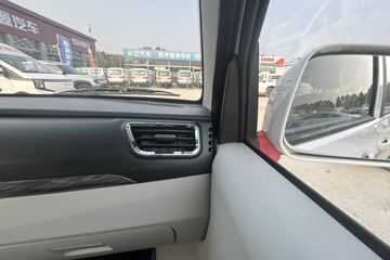 SRM��Դ �º�ʨX30L 2025�� �ھ��� 1.5L���� 110���� 6�� ����յ� ���ͼƬ