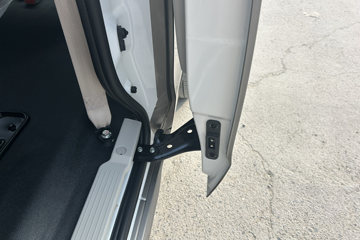 SRM��Դ �º�ʨX30L 2025�� �ھ��� 1.5L���� 110���� 6�� ����յ� ���ͼƬ