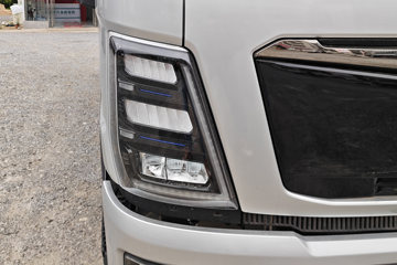 �й�����HOWO ����PRO 180���� 4.15�׵��Ų�դʽ�Ῠ(����10��)ͼƬ