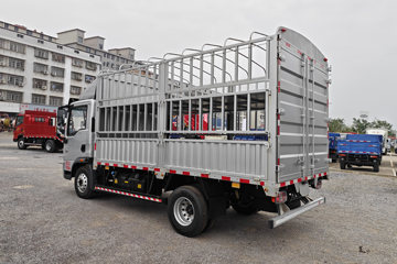 �й�����HOWO ����PRO 180���� 4.15�׵��Ų�դʽ�Ῠ(����10��)ͼƬ