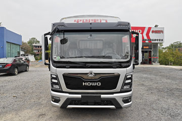 �й�����HOWO ����PRO 180���� 4.15�׵��Ų�դʽ�Ῠ(����10��)ͼƬ