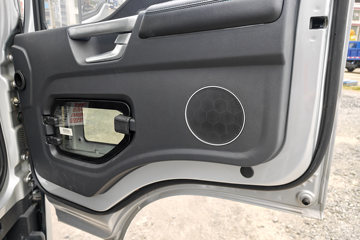 �й�����HOWO ����PRO 180���� 4.15�׵��Ų�դʽ�Ῠ(����10��)ͼƬ