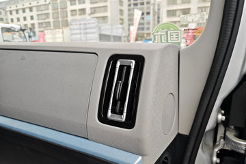 �й�����HOWO ����PRO 180���� 4.15�׵��Ų�դʽ�Ῠ(����10��)ͼƬ