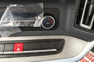 �й�����HOWO ����PRO 180���� 4.15�׵��Ų�դʽ�Ῠ(����10��)ͼƬ