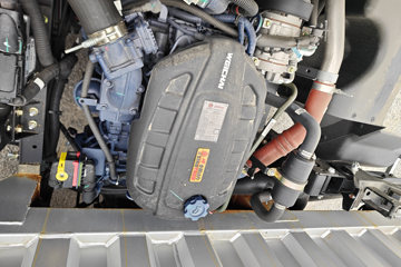 �й�����HOWO ����PRO 180���� 4.15�׵��Ų�դʽ�Ῠ(����10��)ͼƬ