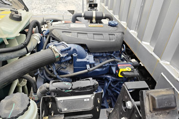 �й�����HOWO ����PRO 180���� 4.15�׵��Ų�դʽ�Ῠ(����10��)ͼƬ