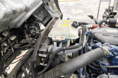 中国重汽HOWO 悍将PRO 180马力 4.15米单排仓栅式轻卡(重汽10档)