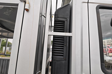 �й�����HOWO ����PRO 180���� 4.15�׵��Ų�դʽ�Ῠ(����10��)ͼƬ