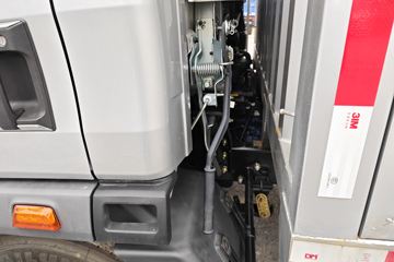 �й�����HOWO ����PRO 180���� 4.15�׵��Ų�դʽ�Ῠ(����10��)ͼƬ