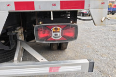 中国重汽HOWO 悍将PRO 180马力 4.15米单排仓栅式轻卡(重汽10档)