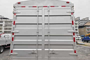 �й�����HOWO ����PRO 180���� 4.15�׵��Ų�դʽ�Ῠ(����10��)ͼƬ