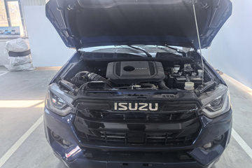 ���� ��ʮ��T30̽�ռ� 2024�� ������ 3.0T���� 143���� ���� �Զ�˫��Ƥ��ͼƬ