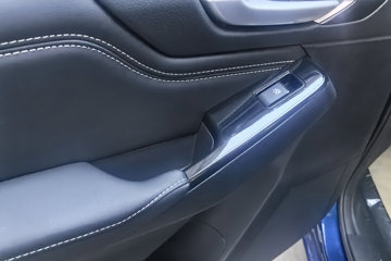 ���� ��ʮ��T30̽�ռ� 2024�� ������ 3.0T���� 143���� ���� �Զ�˫��Ƥ��ͼƬ