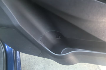 ���� ��ʮ��T30̽�ռ� 2024�� ������ 3.0T���� 143���� ���� �Զ�˫��Ƥ��ͼƬ