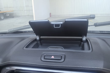 ���� ��ʮ��T30̽�ռ� 2024�� ������ 3.0T���� 143���� ���� �Զ�˫��Ƥ��ͼƬ