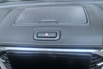 ���� ��ʮ��T30̽�ռ� 2024�� ������ 3.0T���� 143���� ���� �Զ�˫��Ƥ��ͼƬ