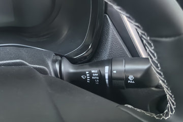 ���� ��ʮ��T30̽�ռ� 2024�� ������ 3.0T���� 143���� ���� �Զ�˫��Ƥ��ͼƬ