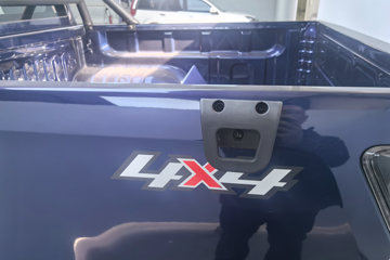 ���� ��ʮ��T30̽�ռ� 2024�� ������ 3.0T���� 143���� ���� �Զ�˫��Ƥ��ͼƬ