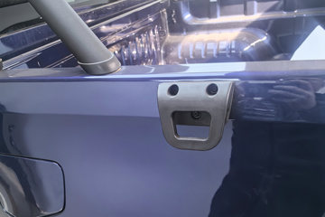 ���� ��ʮ��T30̽�ռ� 2024�� ������ 3.0T���� 143���� ���� �Զ�˫��Ƥ��ͼƬ