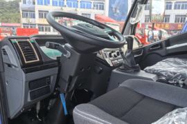 勇士M1&nbsp;自卸车驾驶室                                               图片