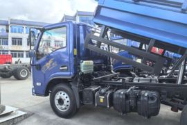 勇士M1&nbsp;自卸车底盘                                                图片