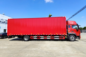ŷ������ 4.5L���� 240���� 4X2 ��ʿ��8�� 9.8����ʽ�ػ���ͼƬ
