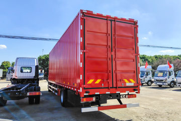 欧曼银河&nbsp;载货车外观                                                图片