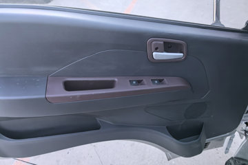 Ծ�� ���� ����S100 2L 122���� CNG 4.05�׵�������С��ͼƬ