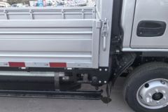 跃进 福星 福星S100 2L 122马力 CNG 4.05米单排栏板小卡