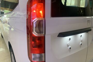 Զ�� ȫ������V7E���ܰ� 2025�� �Ǹ��� 7�� ���綯��� ����51.4kWhͼƬ