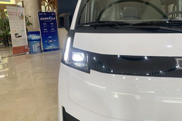 Զ�� ȫ������V7E���ܰ� 2025�� �Ǹ��� 7�� ���綯��� ����51.4kWhͼƬ