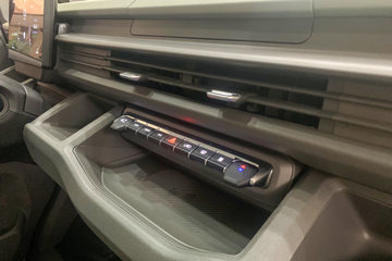 Զ�� ȫ������V7E���ܰ� 2025�� �Ǹ��� 7�� ���綯��� ����51.4kWhͼƬ