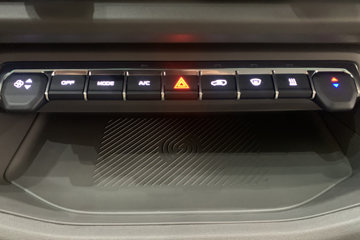 Զ�� ȫ������V7E���ܰ� 2025�� �Ǹ��� 7�� ���綯��� ����51.4kWhͼƬ