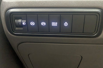 Զ�� ȫ������V7E���ܰ� 2025�� �Ǹ��� 7�� ���綯��� ����51.4kWhͼƬ