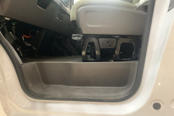 Զ�� ȫ������V7E���ܰ� 2025�� �Ǹ��� 7�� ���綯��� ����51.4kWhͼƬ