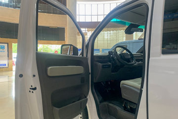 Զ�� ȫ������V7E���ܰ� 2025�� �Ǹ��� 7�� ���綯��� ����51.4kWhͼƬ