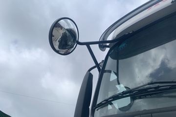 �������KR PLUS 2025�� 7L���� 330���� 4X2 ��ʿ��10�� 9.6����ʽ�ػ���ͼƬ