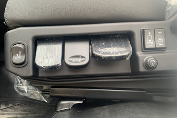 �������KR PLUS 2025�� 7L���� 330���� 4X2 ��ʿ��10�� 9.6����ʽ�ػ���ͼƬ