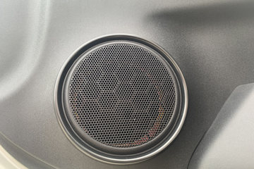 �������KR PLUS 2025�� 7L���� 330���� 4X2 ��ʿ��10�� 9.6����ʽ�ػ���ͼƬ