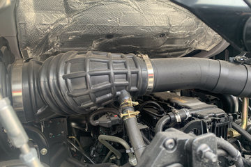 �������KR PLUS 2025�� 7L���� 330���� 4X2 ��ʿ��10�� 9.6����ʽ�ػ���ͼƬ