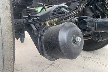 �������KR PLUS 2025�� 7L���� 330���� 4X2 ��ʿ��10�� 9.6����ʽ�ػ���ͼƬ