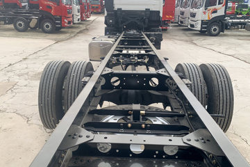 �������KR PLUS 2025�� 7L���� 330���� 4X2 ��ʿ��10�� 9.6����ʽ�ػ���ͼƬ