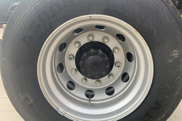 �������KR PLUS 2025�� 7L���� 330���� 4X2 ��ʿ��10�� 9.6����ʽ�ػ���ͼƬ