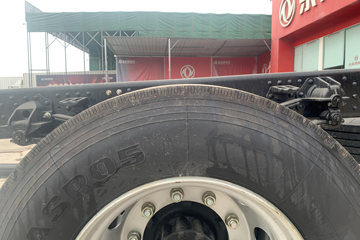 �������KR PLUS 2025�� 7L���� 330���� 4X2 ��ʿ��10�� 9.6����ʽ�ػ���ͼƬ