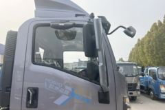 重汽HOWO统帅 2.5L柴油 185马力 中国重汽12档 4.15米单排仓栅式轻卡 重汽HOWO统帅 2.5L柴油 185马力 中国重汽12档 4.15米单排仓栅式轻卡