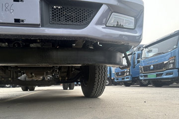 ����HOWOͳ˧ 2.5L���� 185���� �й�����12�� 4.15�׵��Ų�դʽ�ῨͼƬ