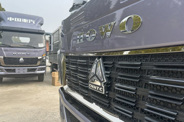 ����HOWOͳ˧ 2.5L���� 185���� �й�����12�� 4.15�׵��Ų�դʽ�ῨͼƬ