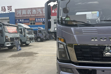 ����HOWOͳ˧ 2.5L���� 185���� �й�����12�� 4.15�׵��Ų�դʽ�ῨͼƬ